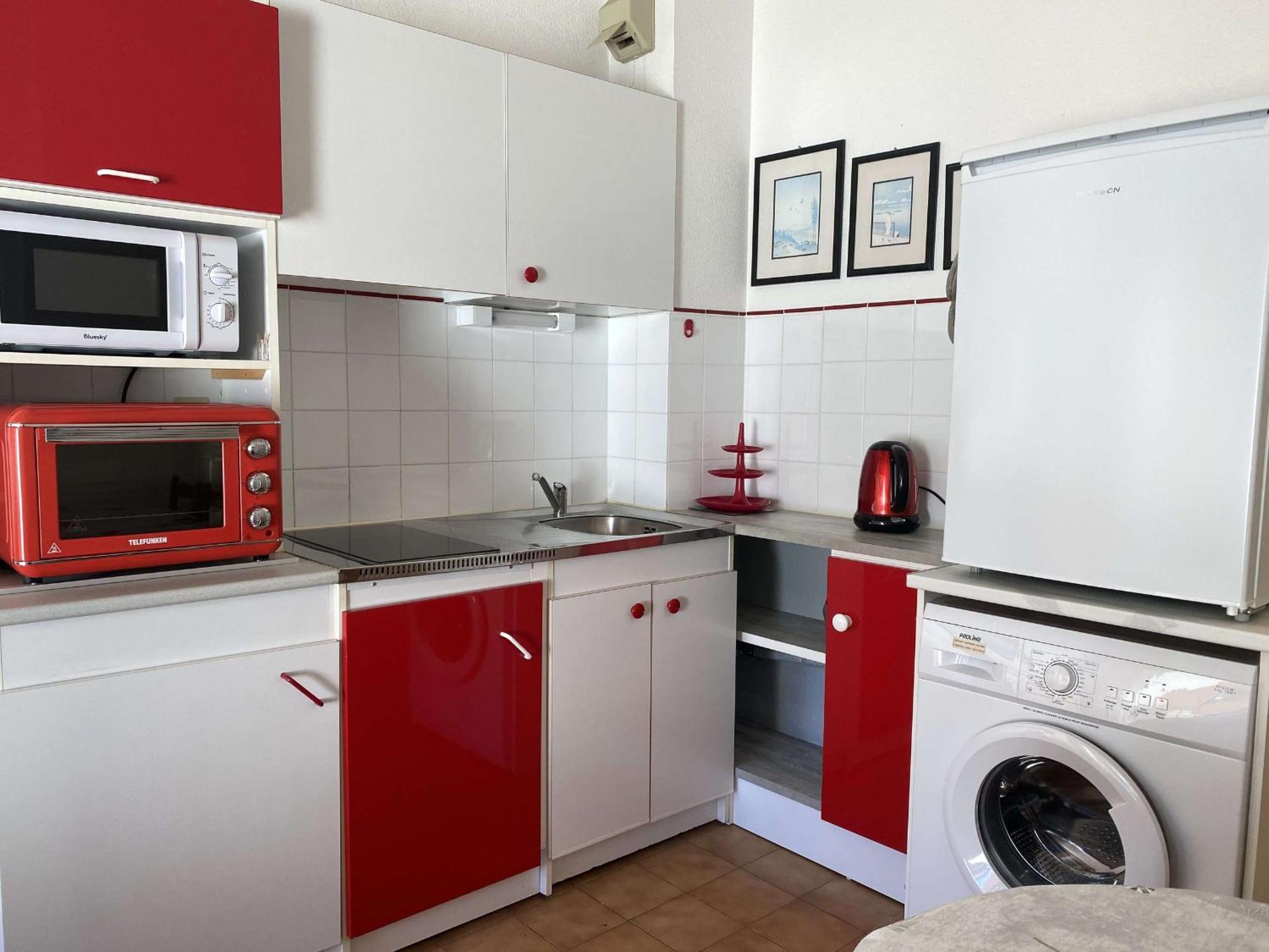 Studio Cosy Avec Terrasse, Parking, Proche Thermes - Balaruc-Les-Bains - Fr-1-553-89 Ngoại thất bức ảnh